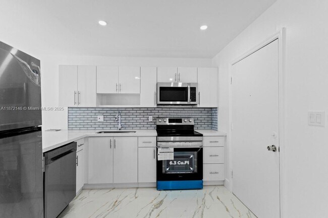 Building Photo - 2251 NW 48th Terrace