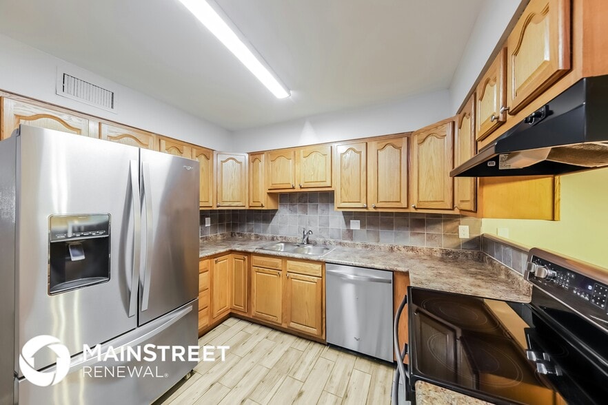 Building Photo - 8346 N 55th Ave