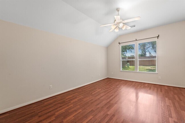 Building Photo - 23219 Dewflower Dr