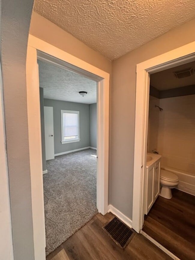 Building Photo - New Listing!!!