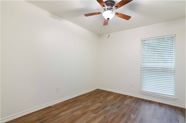 Building Photo - 1 Canyon Oak Pl