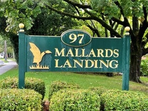 Building Photo - 97 Richards Ave