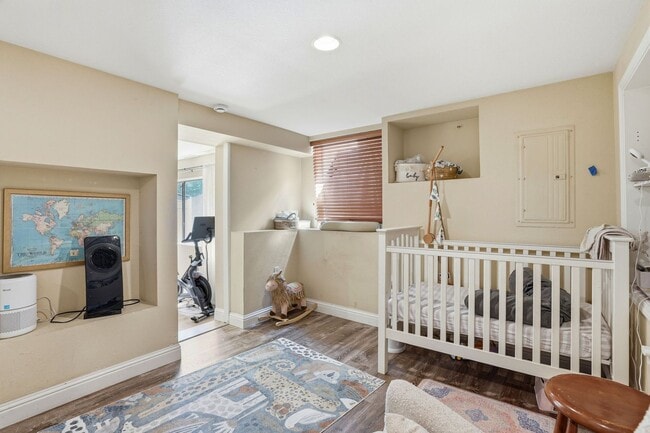 Building Photo - Beautiful Spacious 3-bedroom 2-Bath in Oakland!