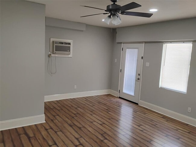 Building Photo - 2018 Ramona Cir