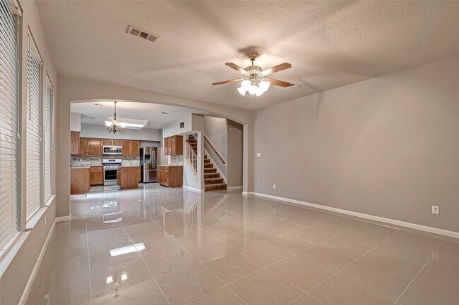 Building Photo - 2130 Autumn Fern Dr