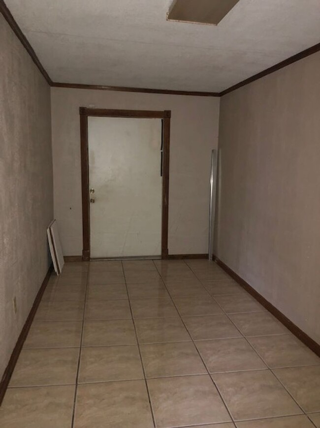 Building Photo - Section 8 approved