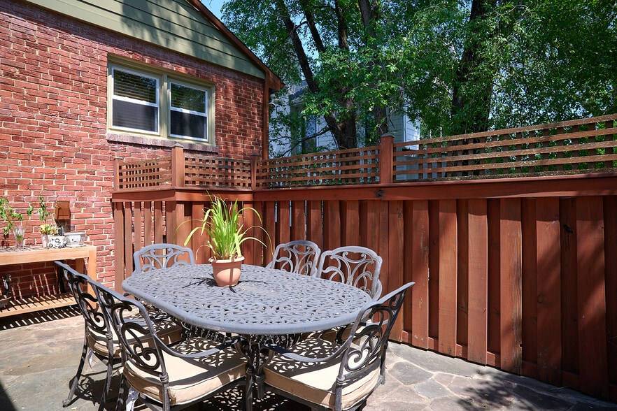 Back Patio - 5936 3rd St N
