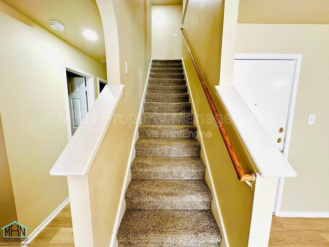 Building Photo - 8914 Roaring Spg