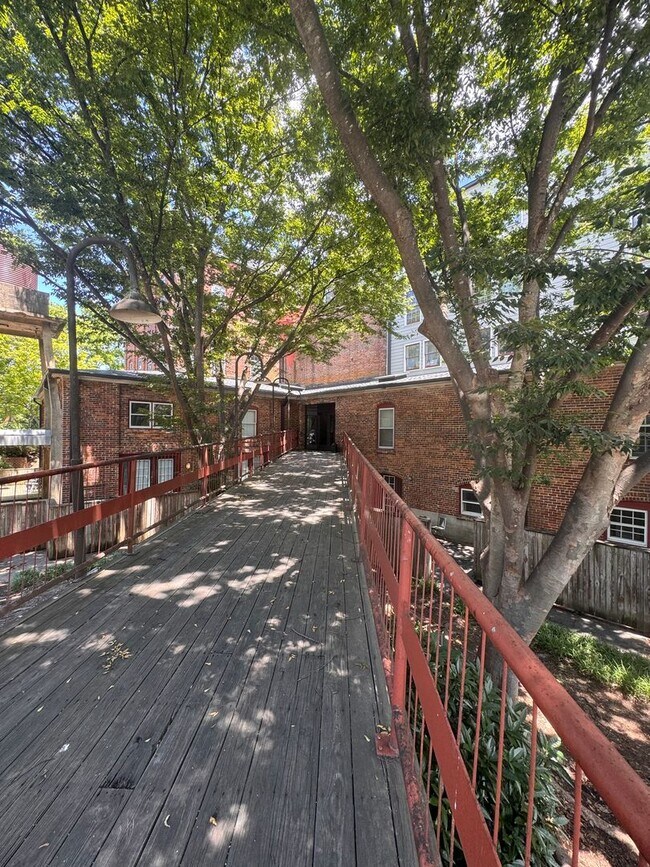 Building Photo - 1 Bedroom Unit in Historic Wafco Mills