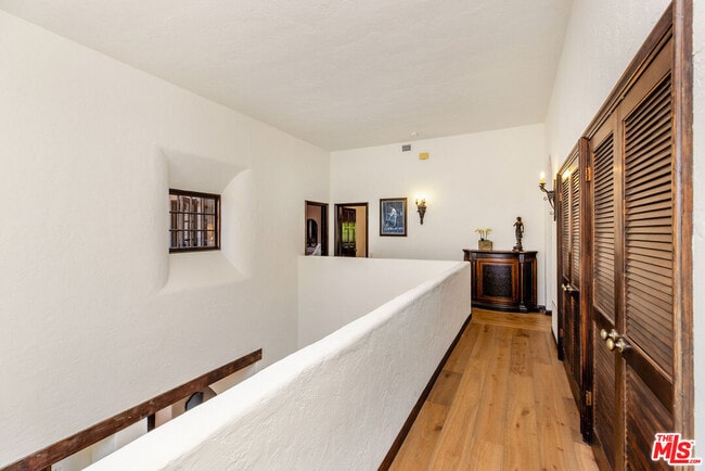 Building Photo - 17447 Camino De Yatasto
