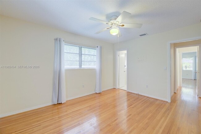 Building Photo - 229 Candia Ave