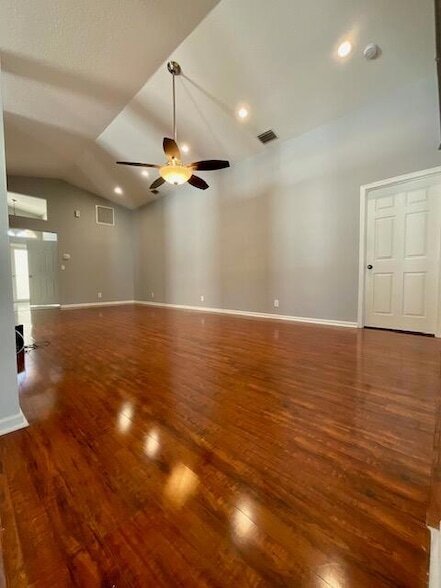 Building Photo - 7954 Stirling Bridge Blvd S