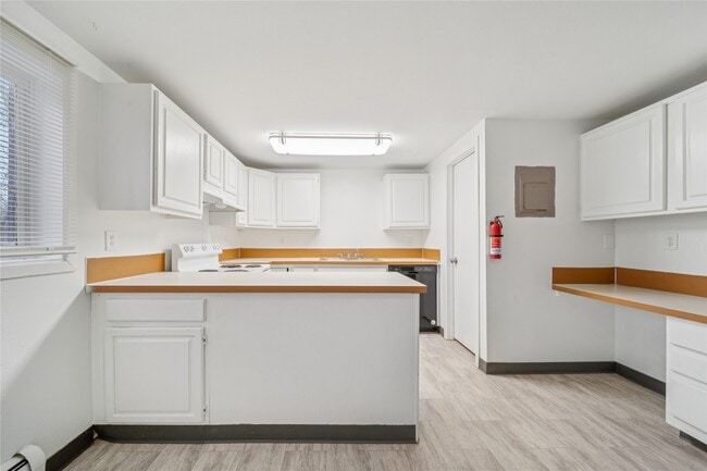 Building Photo - 12332 End St