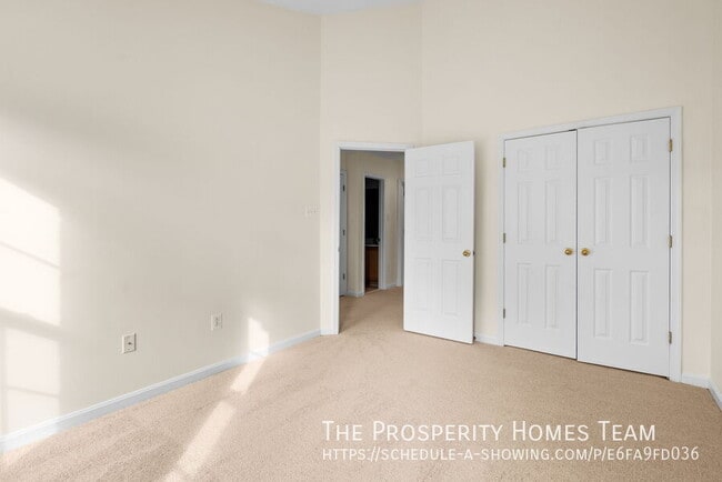 Building Photo - 9752 Evening Bird Ln