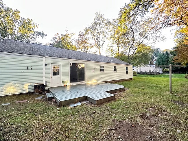 Building Photo - 135 S Pierce Rd