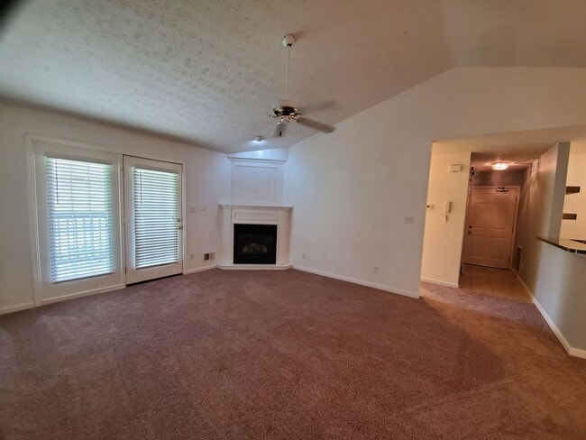 Building Photo - CHECK OUT THIS STUNNER!!  Beautifully Updated, Spacious 2 Bedrooms, 2 Full Baths Storage Closet A...