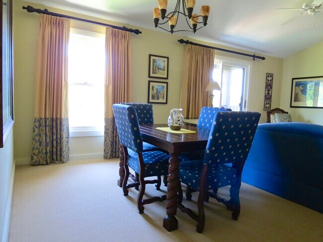 Building Photo - 955 Registry Blvd