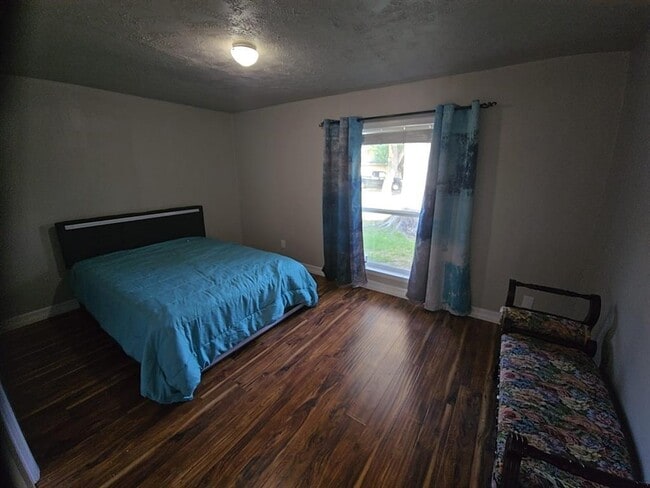 Building Photo - 14330 Templar Ln