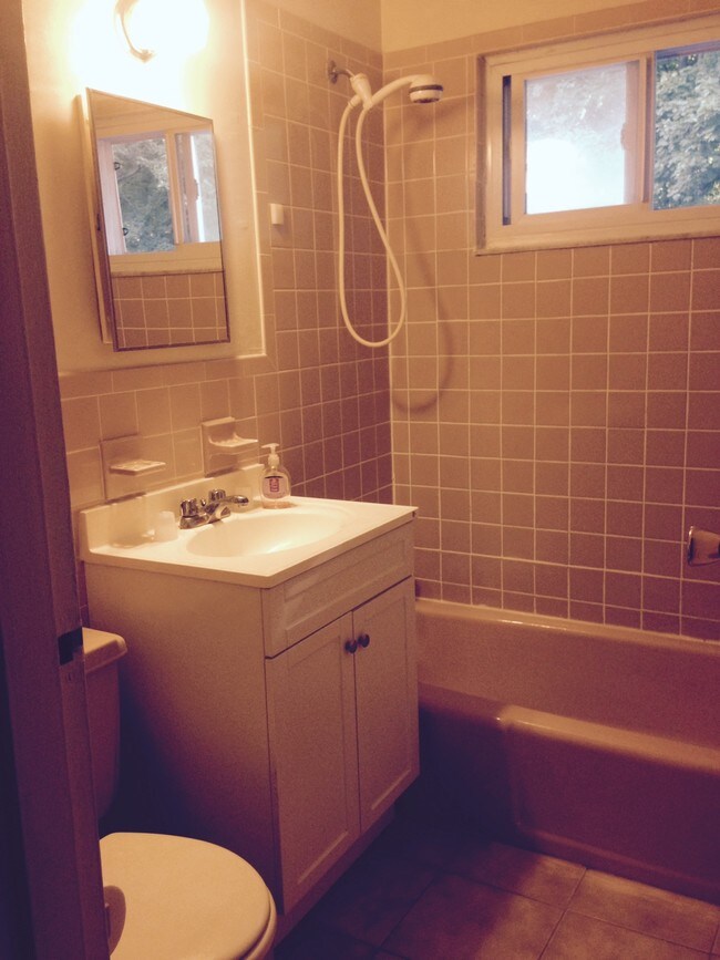 Building Photo - 54 North Franklin