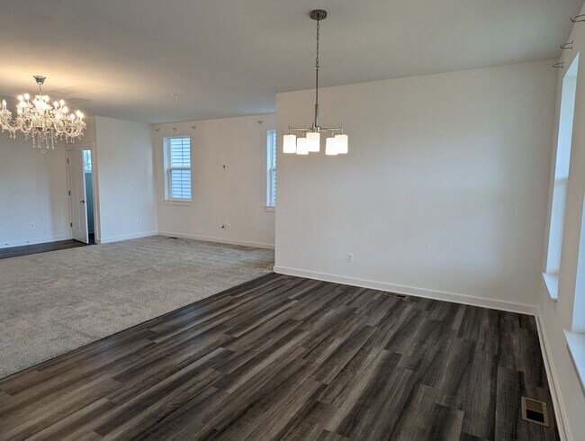 Building Photo - 1207 Marsalis Pl
