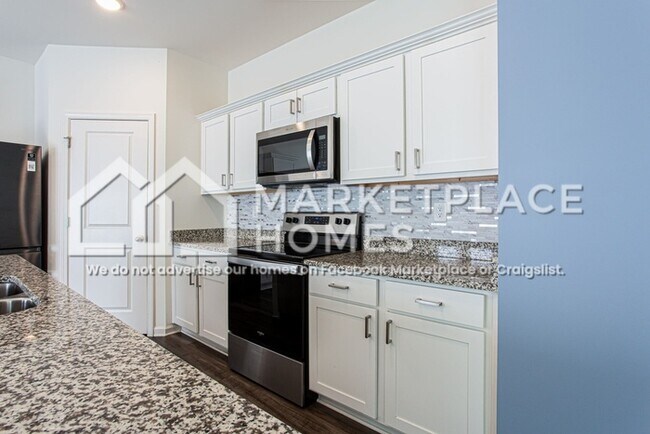 Building Photo - 1086 Feldman Chase