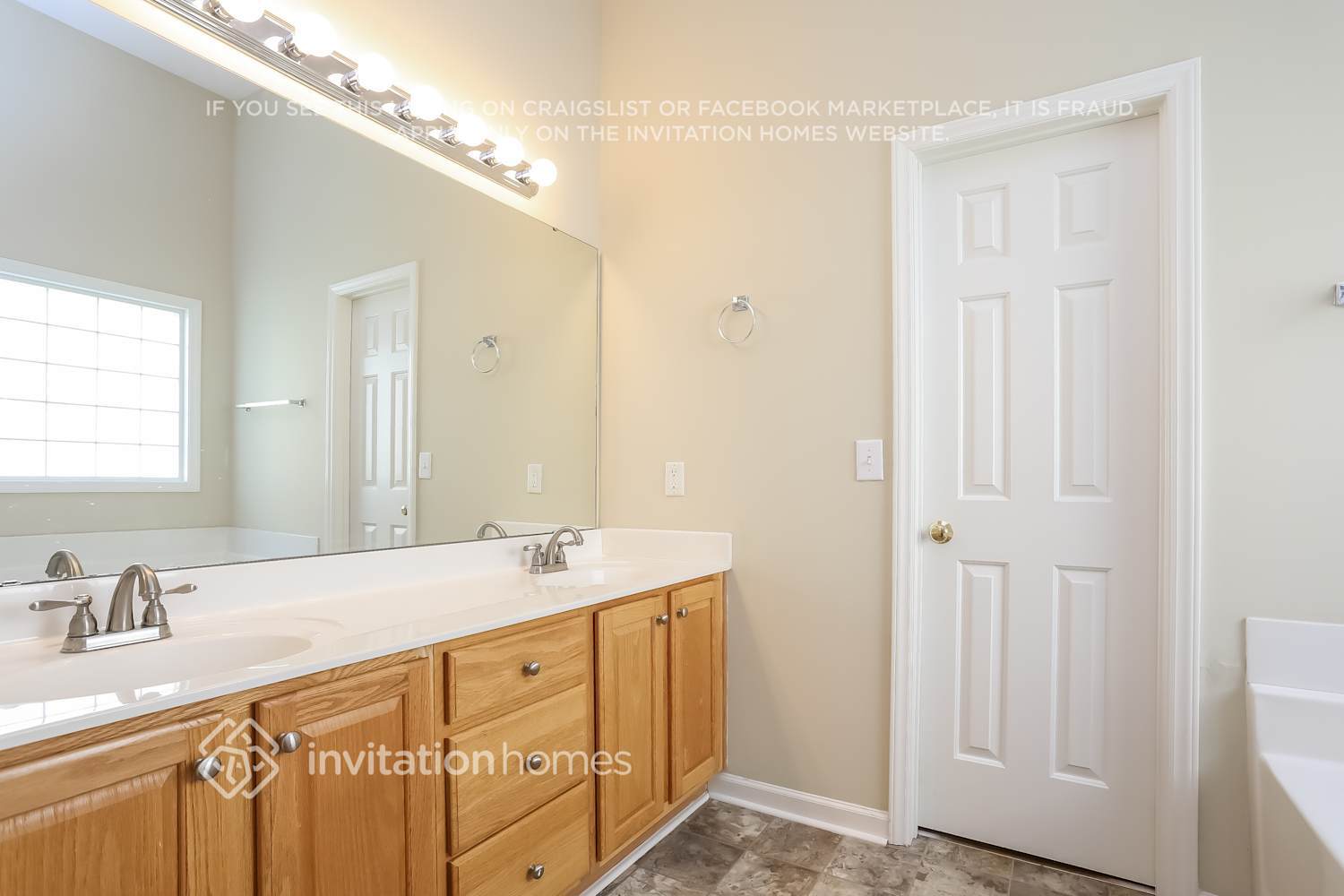 Building Photo - 13104 Townfield Dr