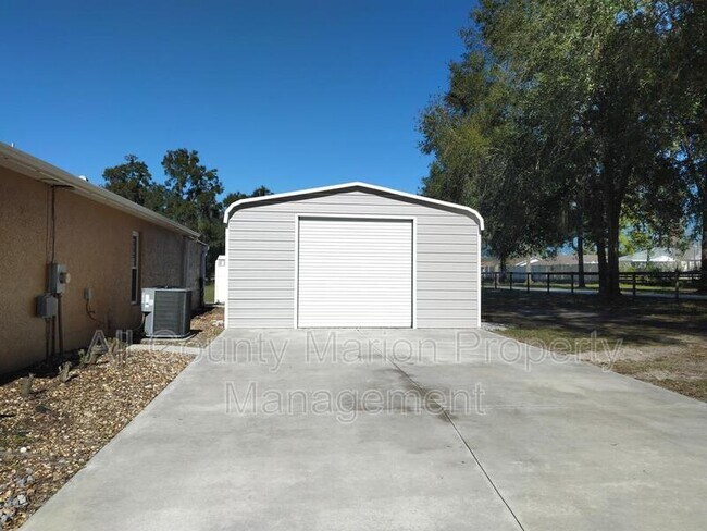 Building Photo - 475 NE 35th St