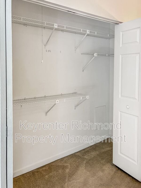 Building Photo - 10007 Bellona Ct
