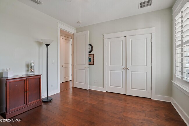 Building Photo - 114 Blue Sage Rd