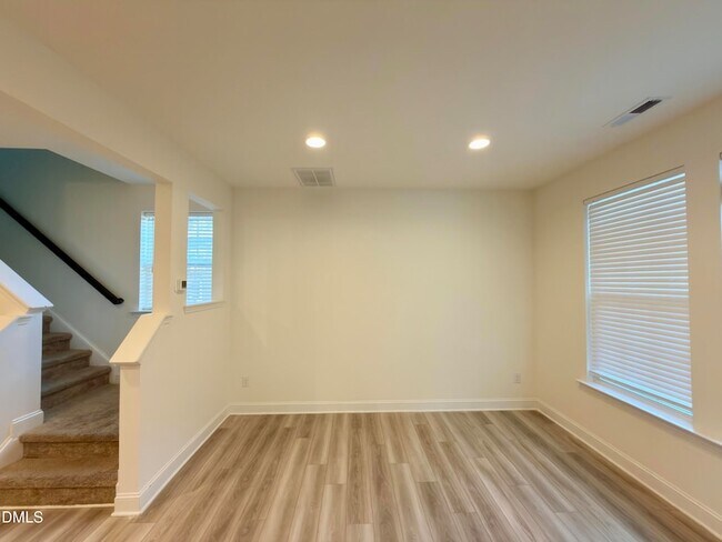 Building Photo - 4201 Little Fellow Ln