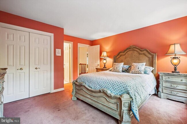 Building Photo - 9454 Newbridge Dr