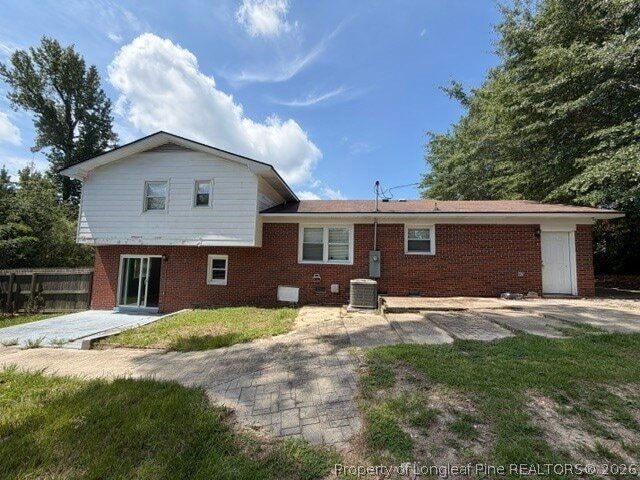 Building Photo - 7303 Godfrey Dr