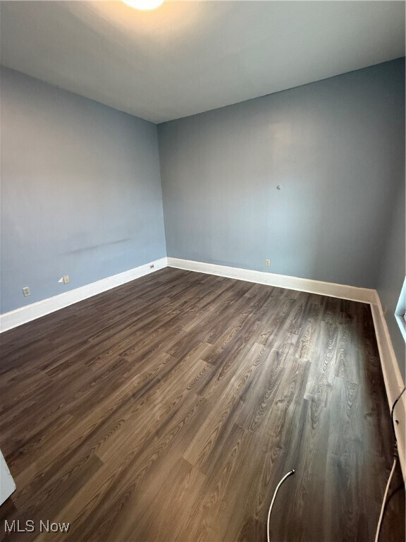 Building Photo - 1333 Maple Ave