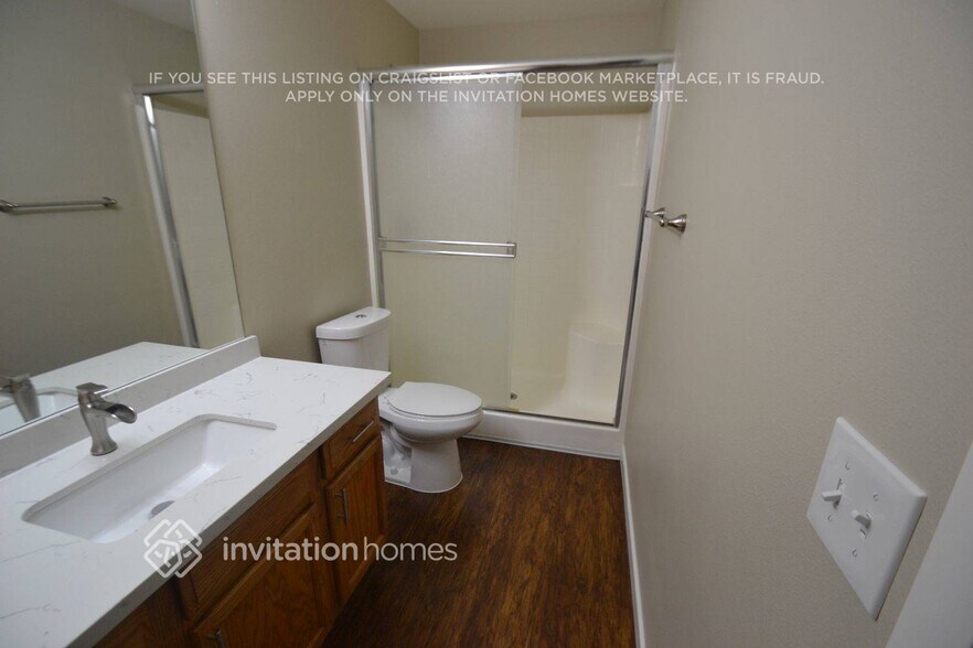 Building Photo - 13411 11th Pl W