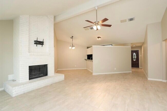 Building Photo - 3134 Sedgeborough Dr
