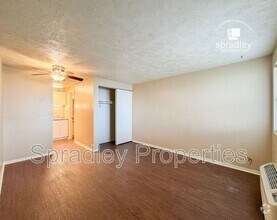 Building Photo - 608 John Paul Jones Dr