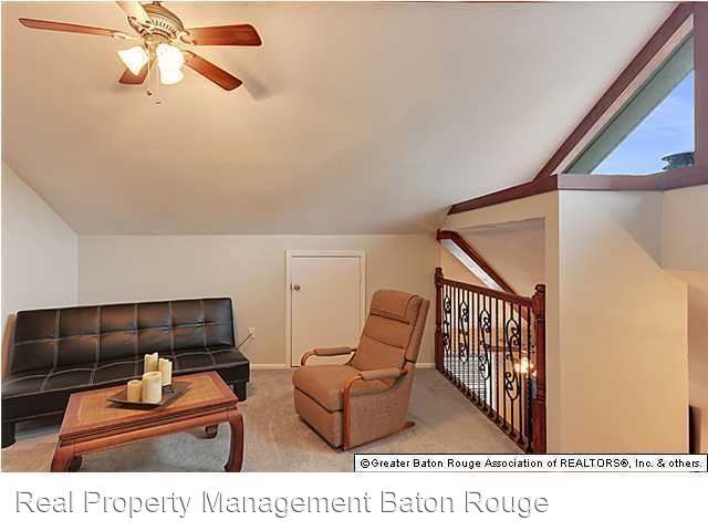 Building Photo - 2 br, 2 bath House - 5222 Blair Lane Apt D