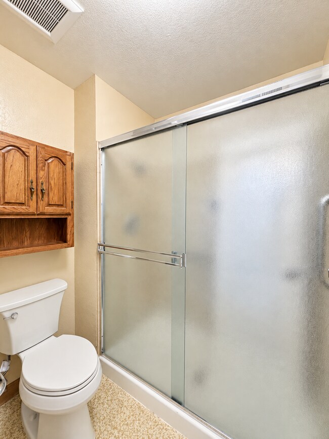 Building Photo - 40643 Encanto Way