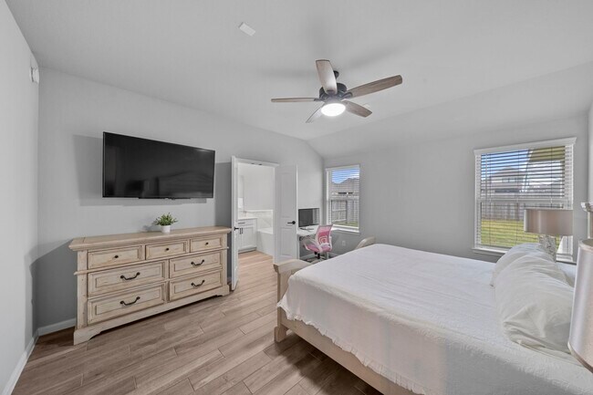 Building Photo - 19326 Tobiano Park Dr
