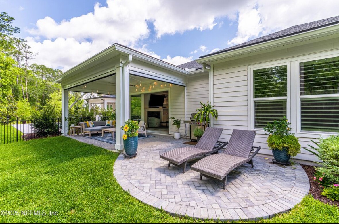 Building Photo - 9918 Filament Blvd