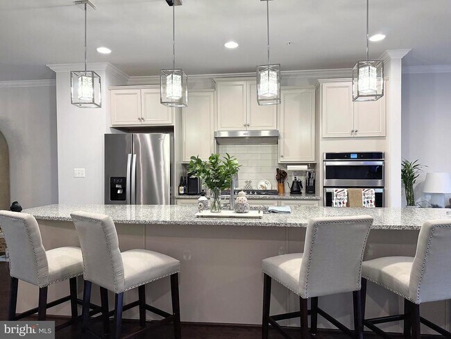 Building Photo - 22228 Cabin Branch Ave