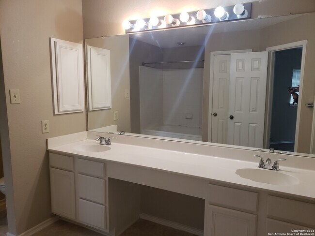 Building Photo - 2859 Redland Trail