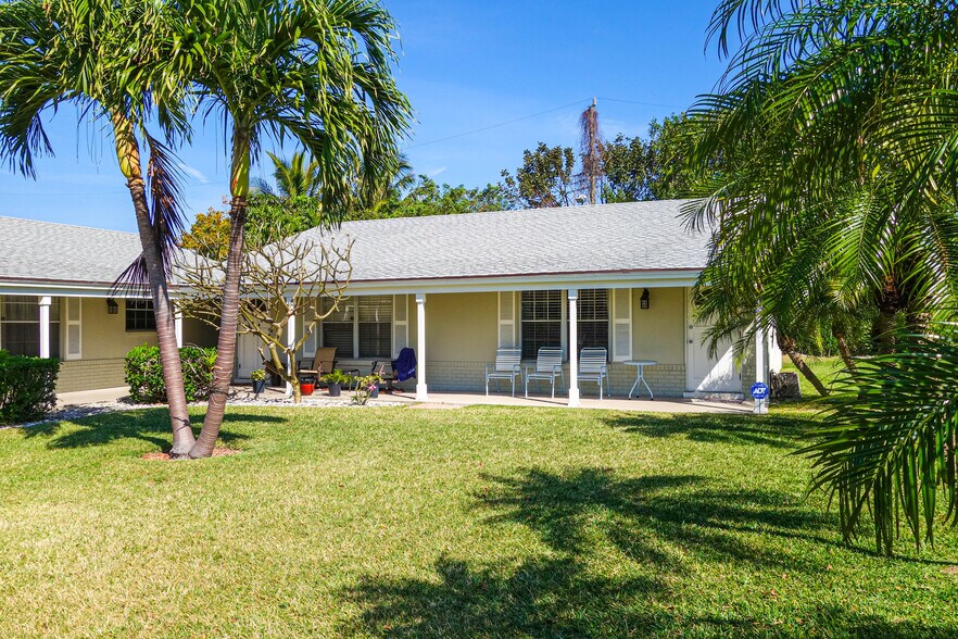 Building Photo - 1232 Cabana Rd