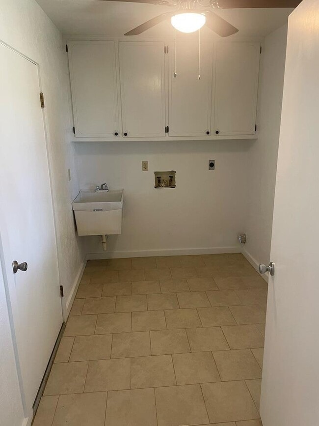 Building Photo - 111 Wild Timber Dr