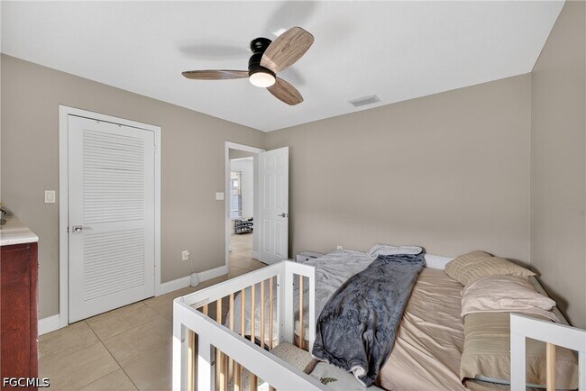 Building Photo - 27256 San Marino Dr