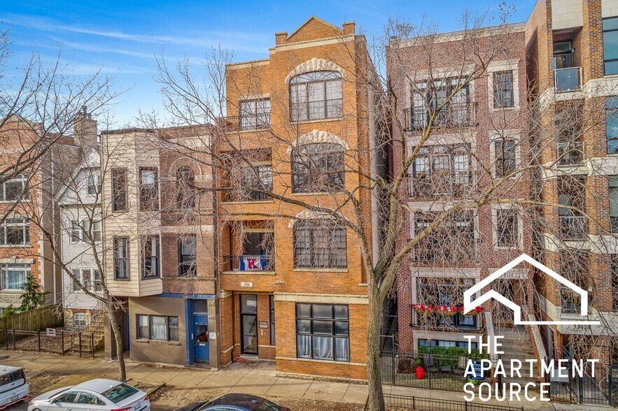 Building Photo - 3338 N Sheffield Ave