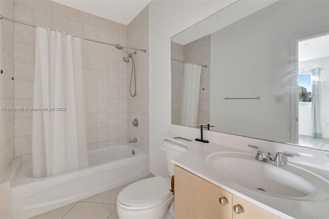 Building Photo - 2280 SW 32nd Ave