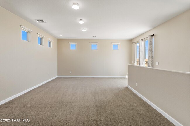 Building Photo - 2416 Alberta Way