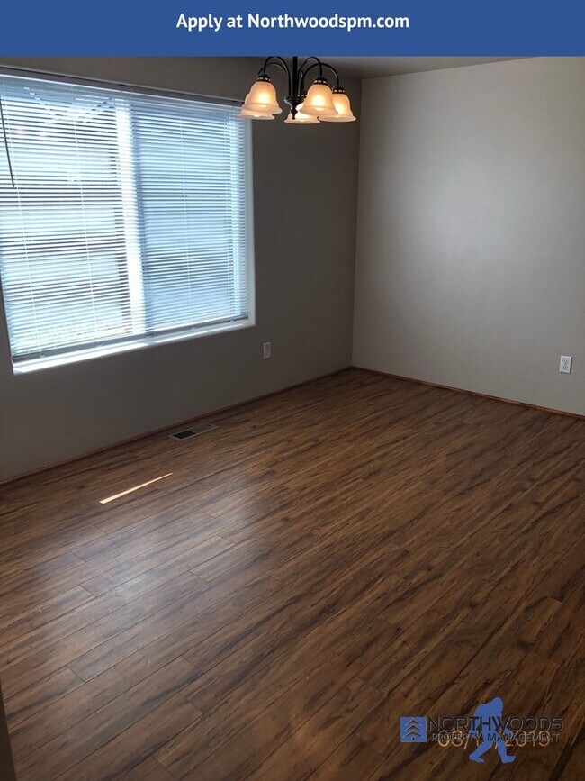 Building Photo - Welcome Home to this Beautiful 1982 Sq. Foot  4 bedroom, 2.5 bath house.