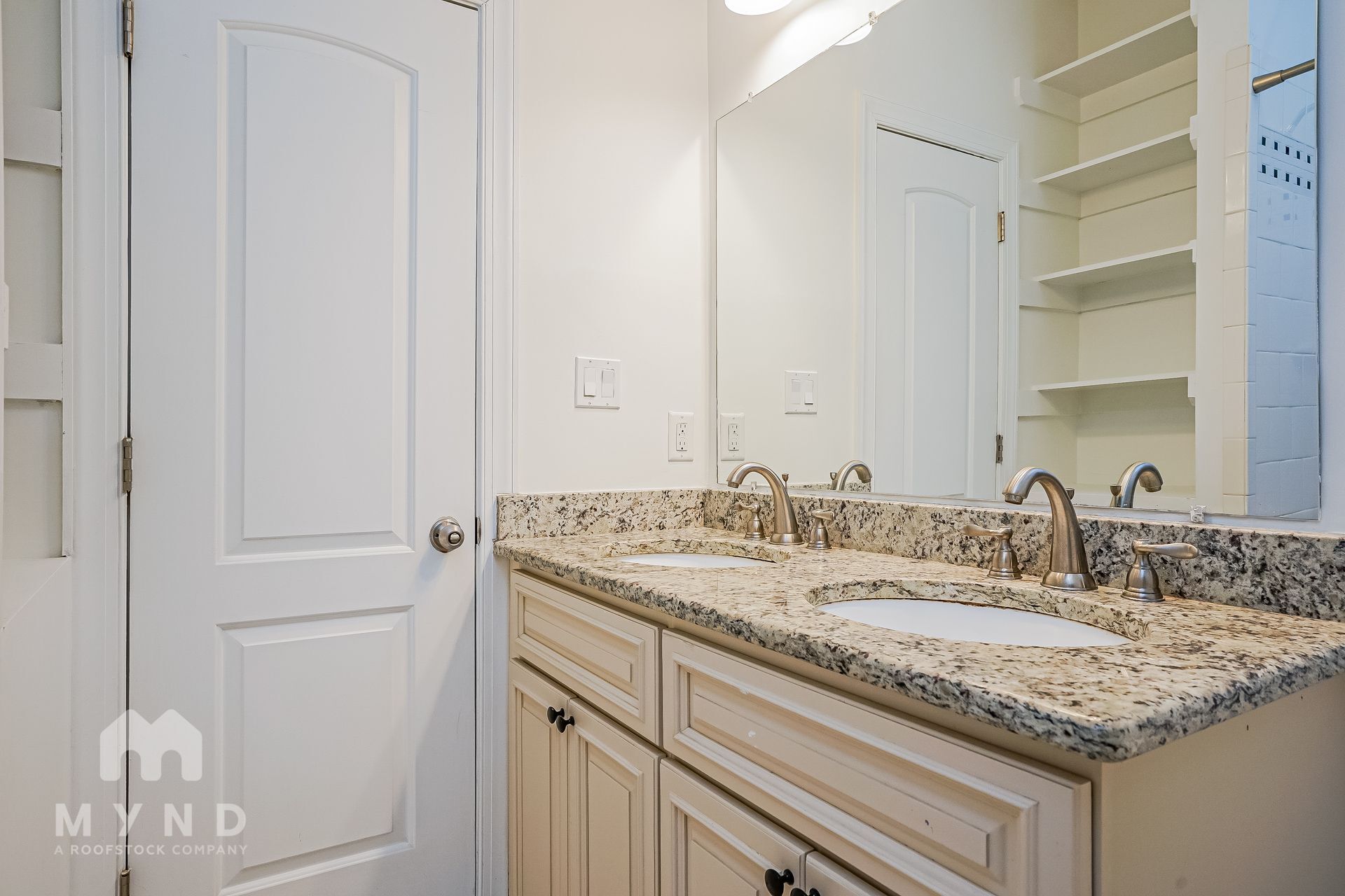 Building Photo - 211 Idlewild Ave